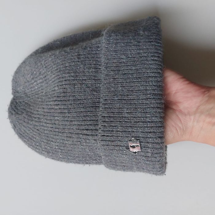 Ciepła czapka damska szara srebrna Ochnik