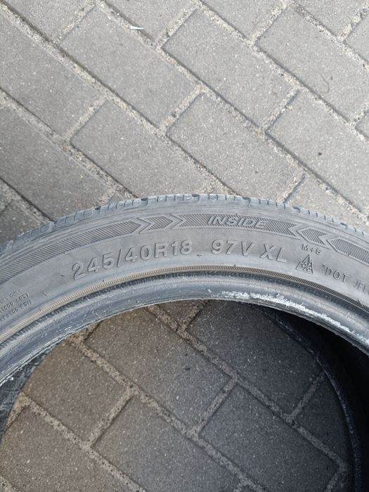 Opony zimowe 245/40/18