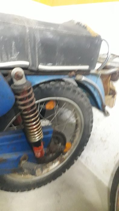 Tampas e outras peças