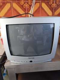 Vendo tv antiga com comando