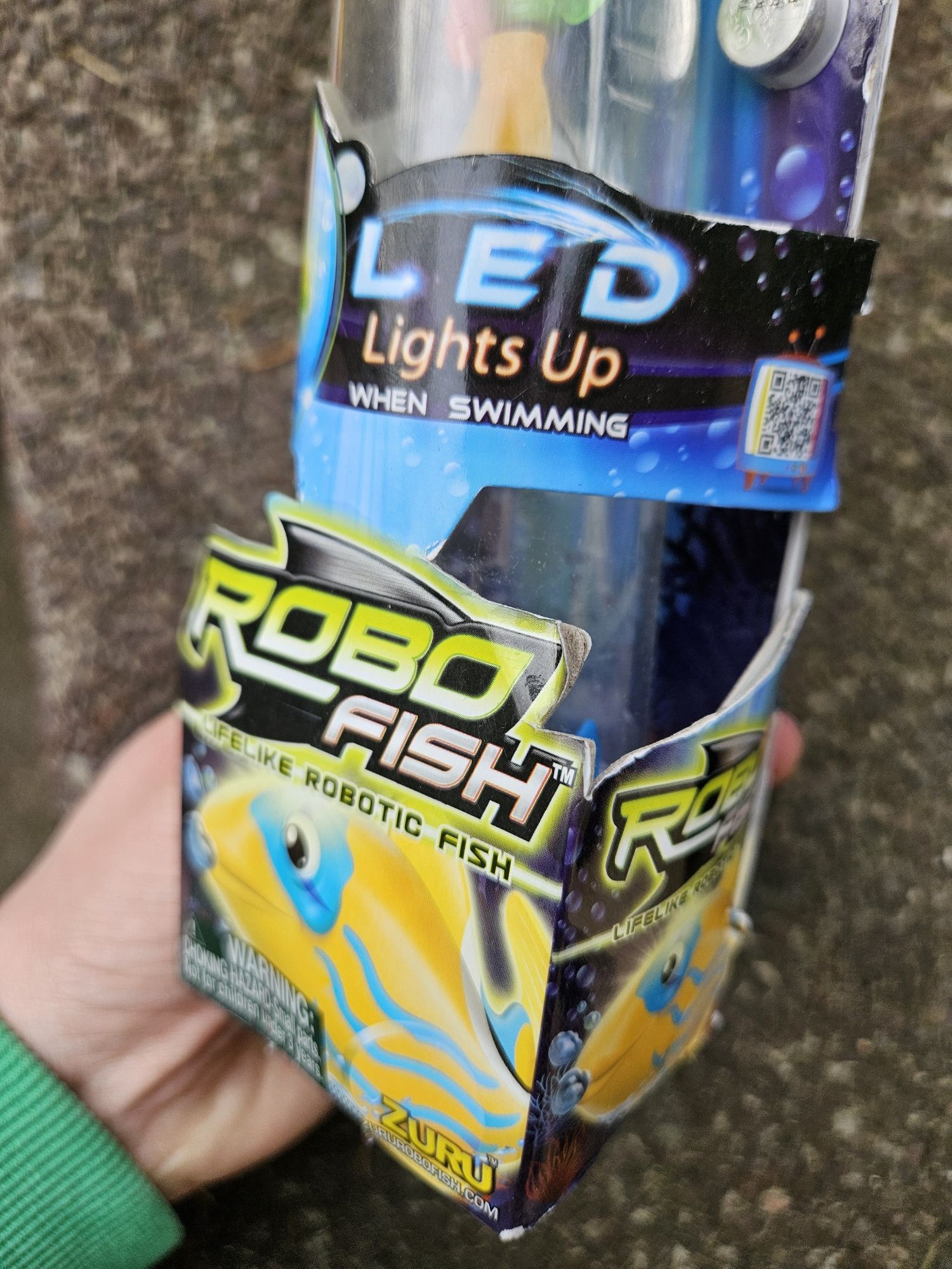 Robofish ryba interaktywna pływa i świeci Zuru #KupMiChceTo zabawki