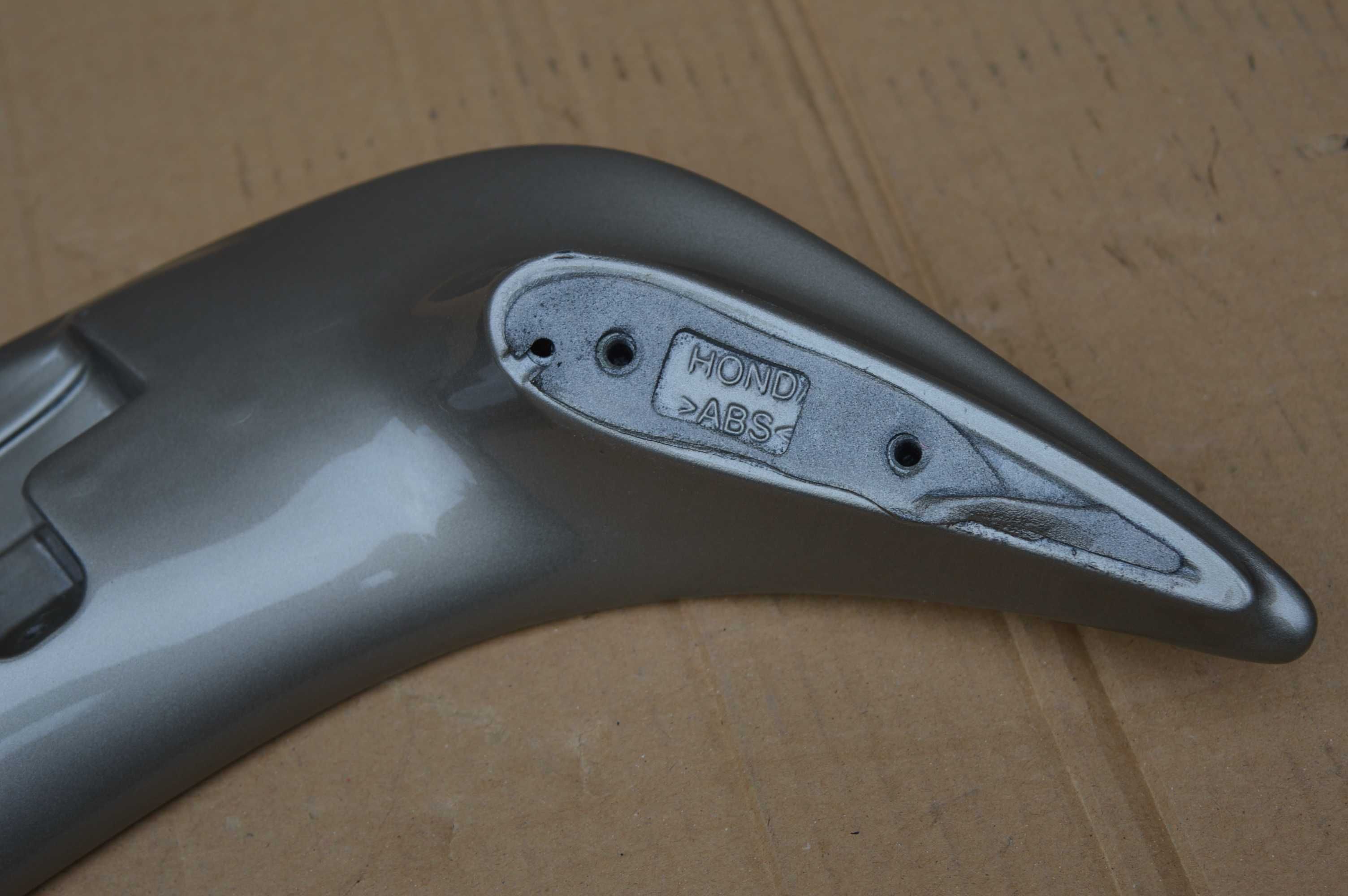 Honda GL 1800 Gold Wing SPOILER spojler kufer oryginalny swiatło STOP