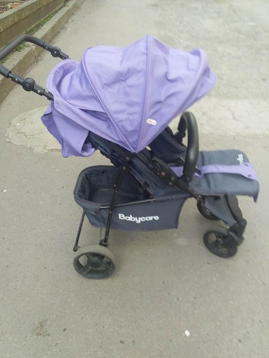 Дитяча прогулянкова коляска