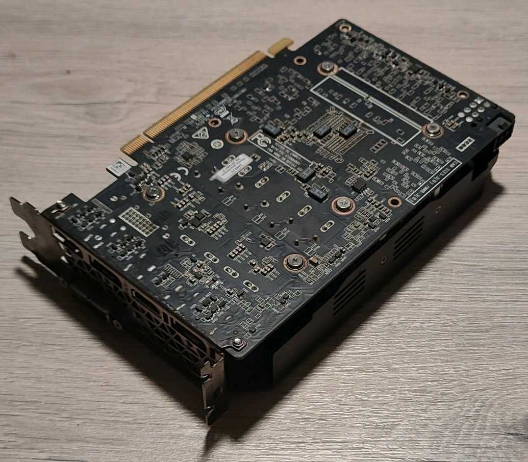 Karta graficzna Zotac GeForce GTX 1060 MINI