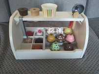 Melissa and Doug, lodziarnia