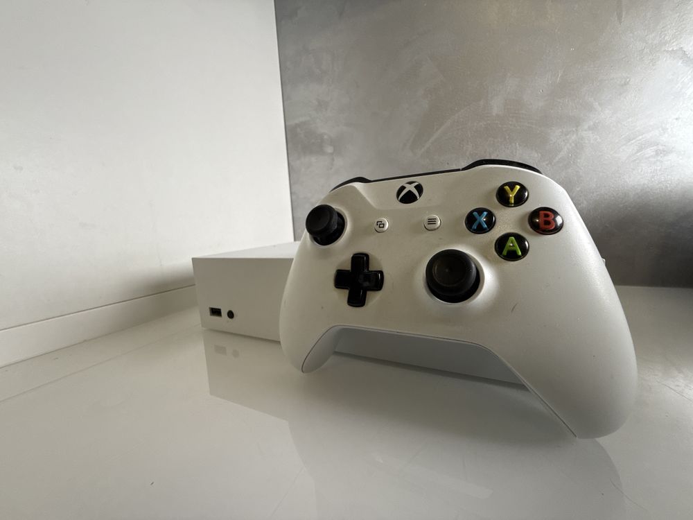 Xbox series S + PAD BDB stan