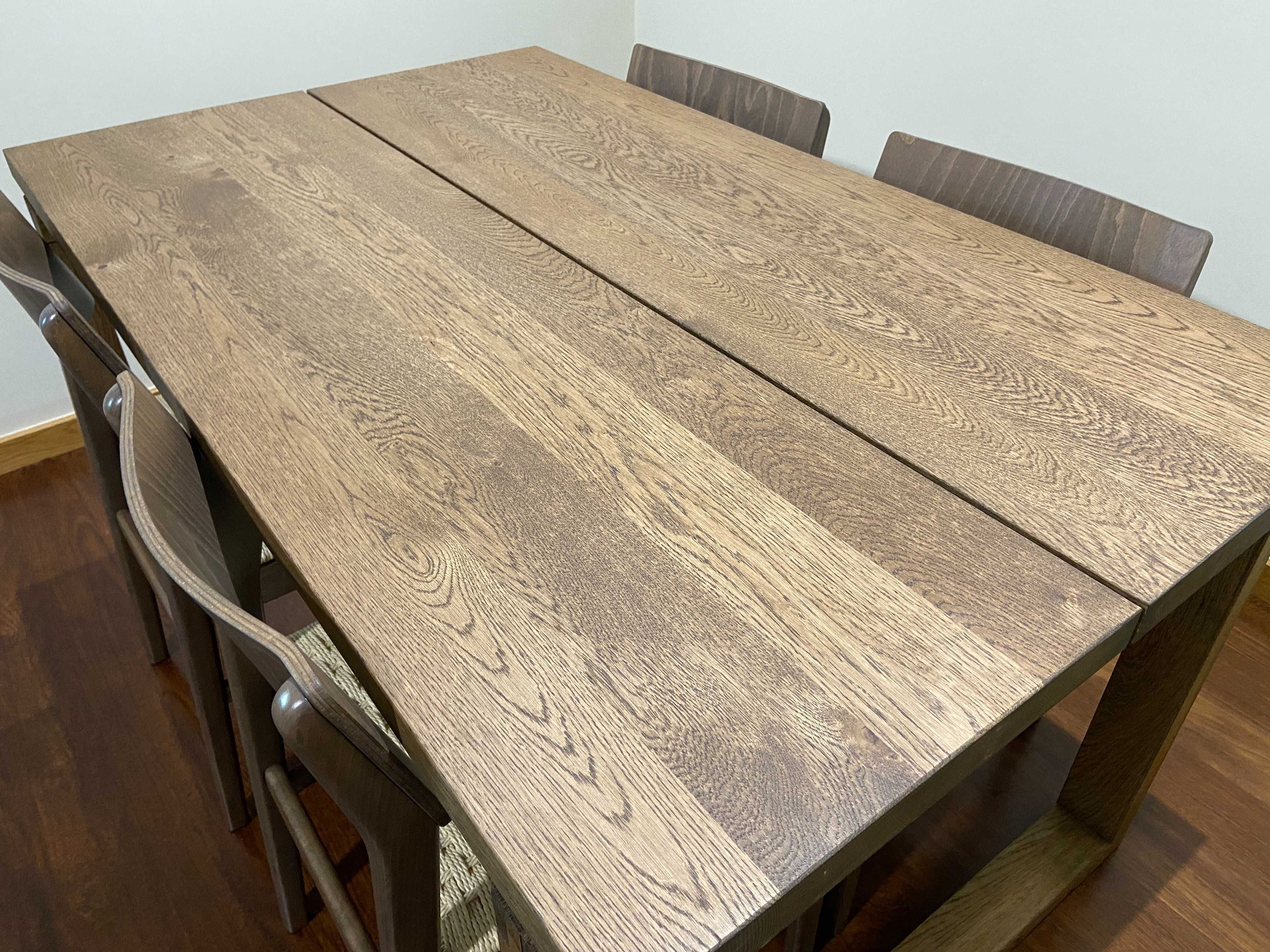 Mesa IKEA MÖRBYLÅNGA 4 lugares c/ Cadeiras IKEA SKANSNÄS