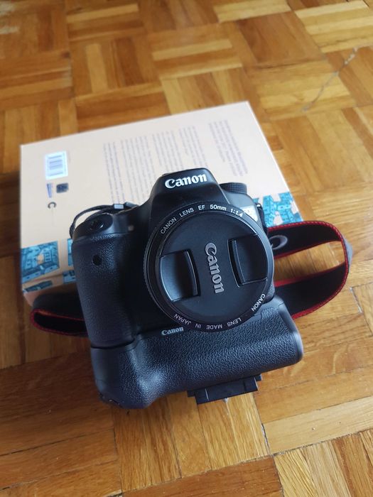 Lustrzanka Canon EOS 70D dwa obiektywy grip torba