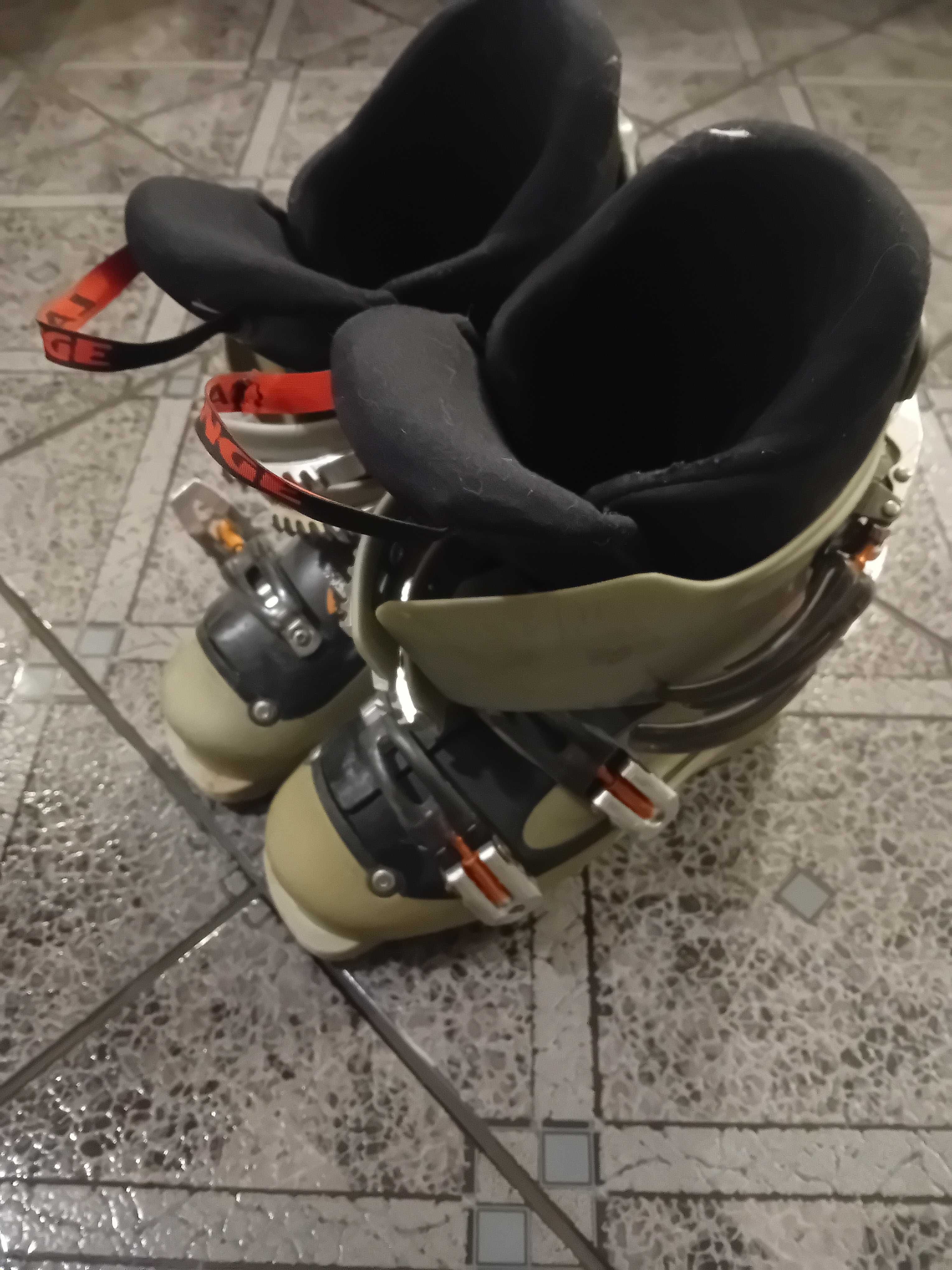 Buty narciarskie dzieciece 23.5