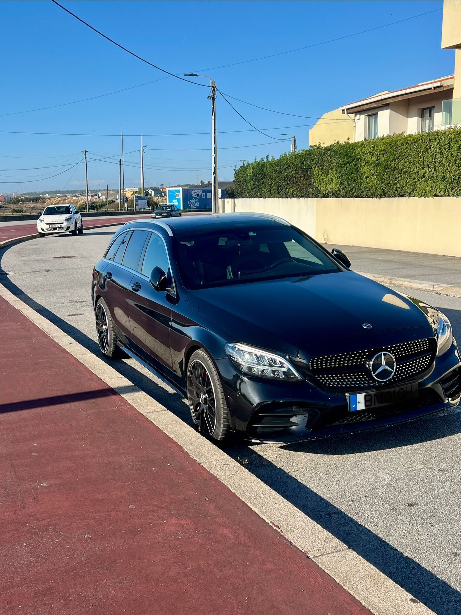 Vendo Mercedes 220 C AMG