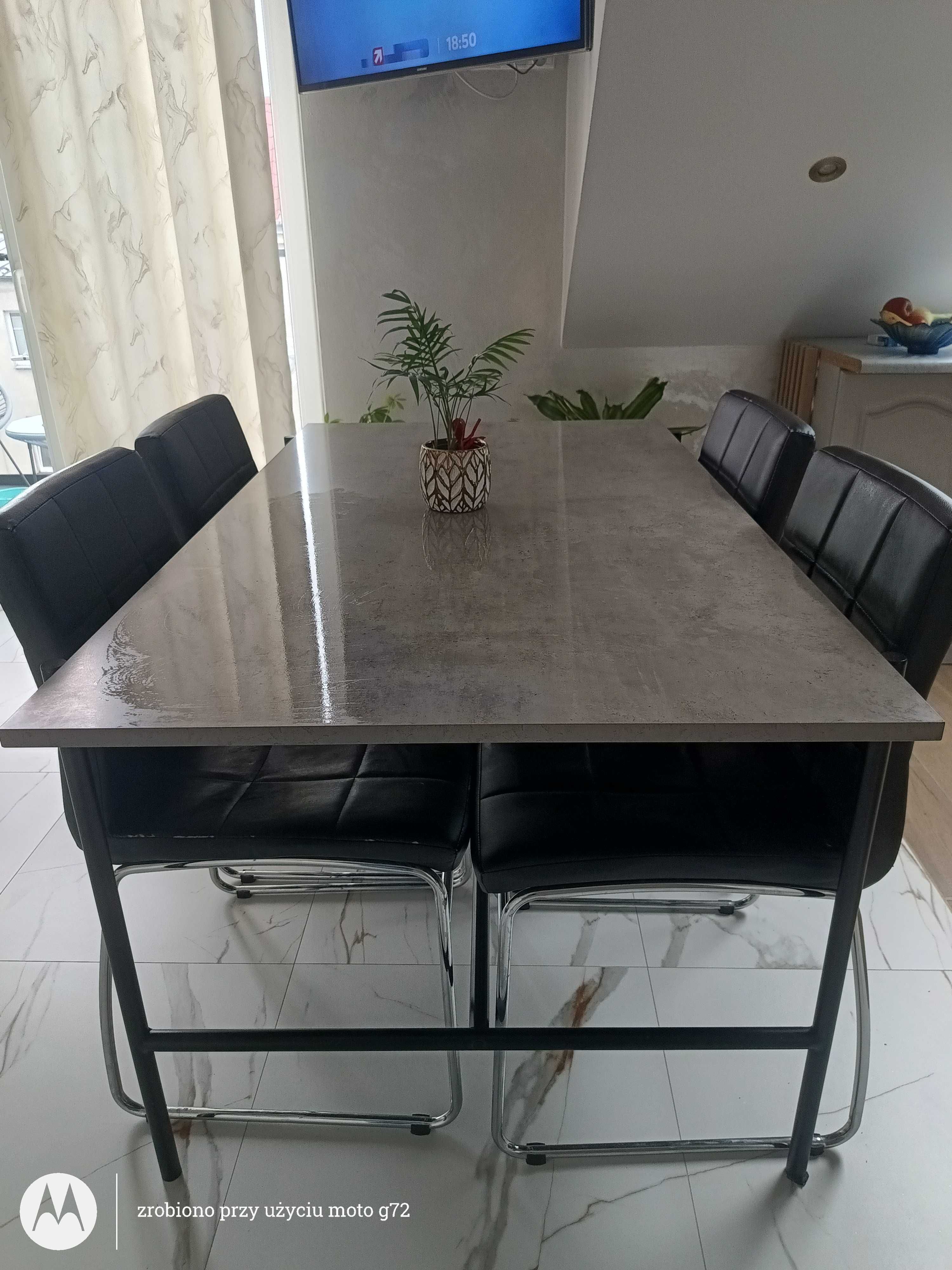 Stół i krzesła loft