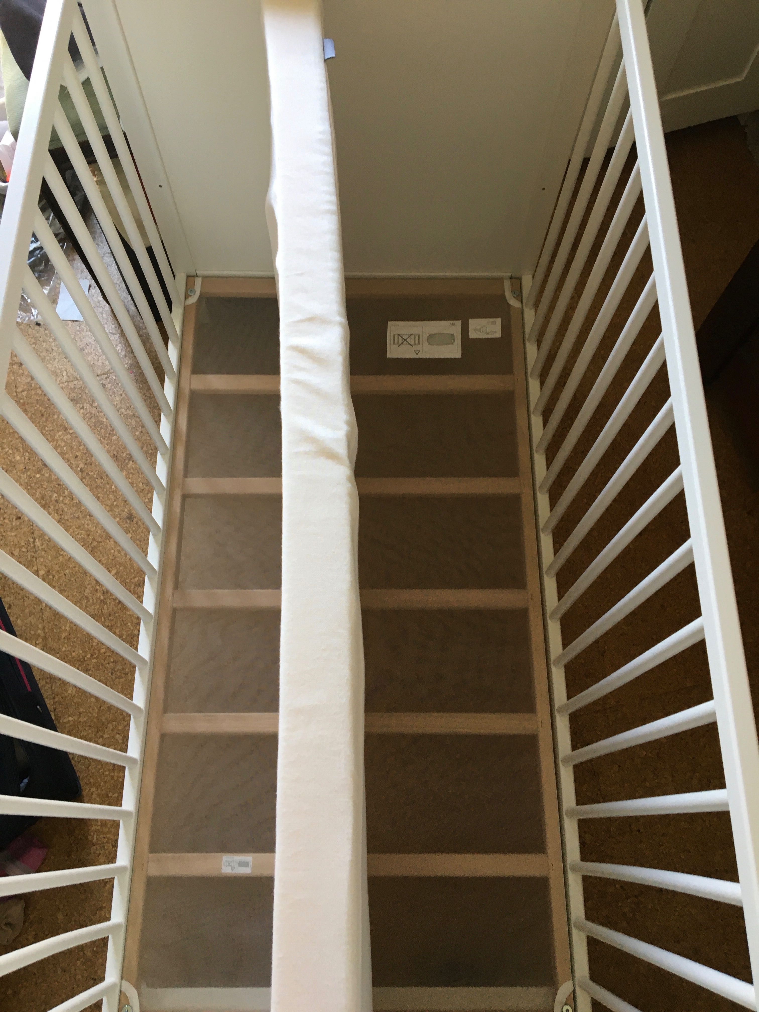 Cama Bébé branca Ikea