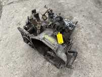 Skrzynia biegów W5M421Z4B1 2.0b 16V 136km 4x4 Mitsubishi Outlander I OE