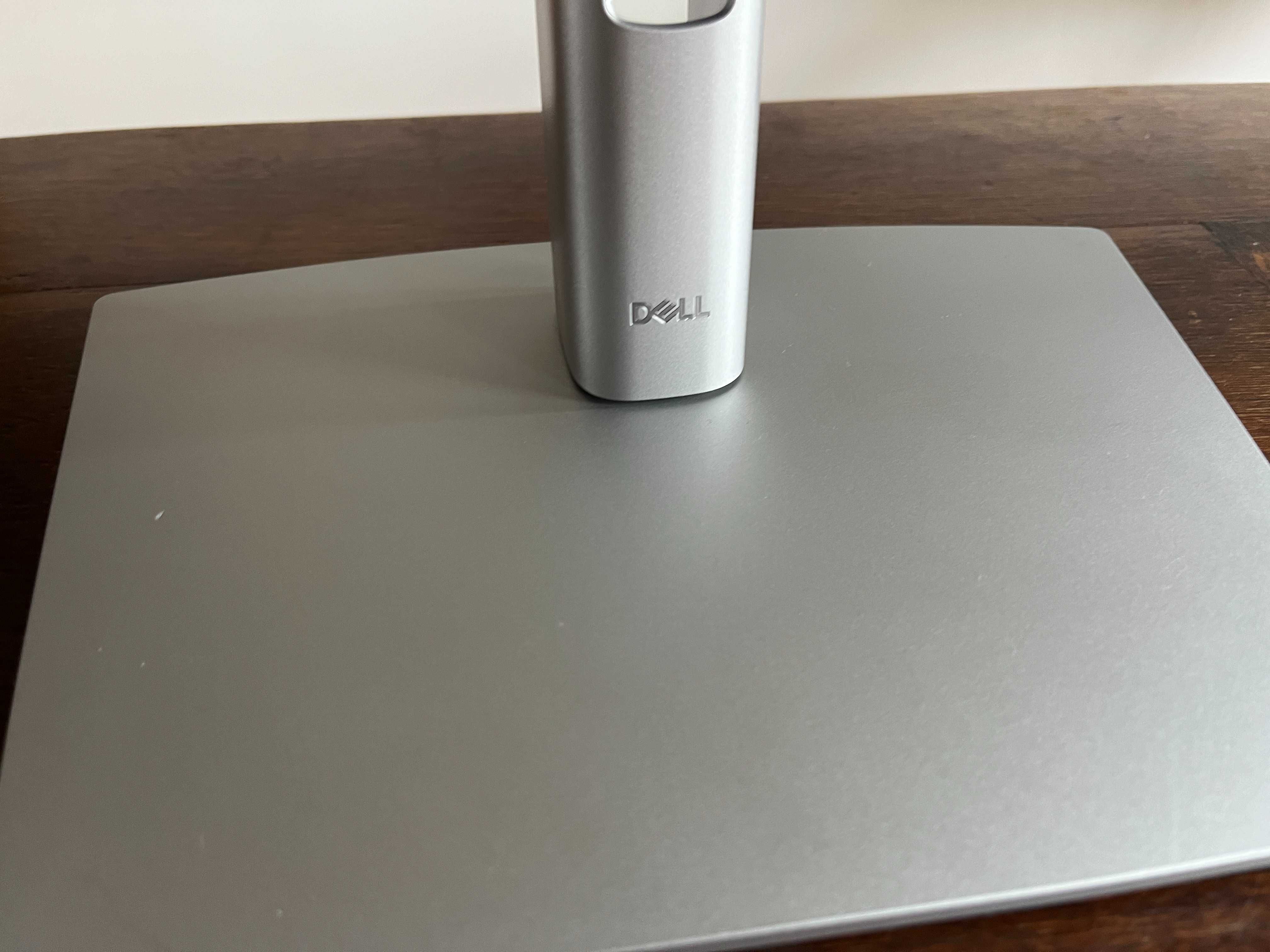 Monitor LED Dell P2722H 27 " 1920 x 1080 px IPS / PLS Fv23 % wysyłka