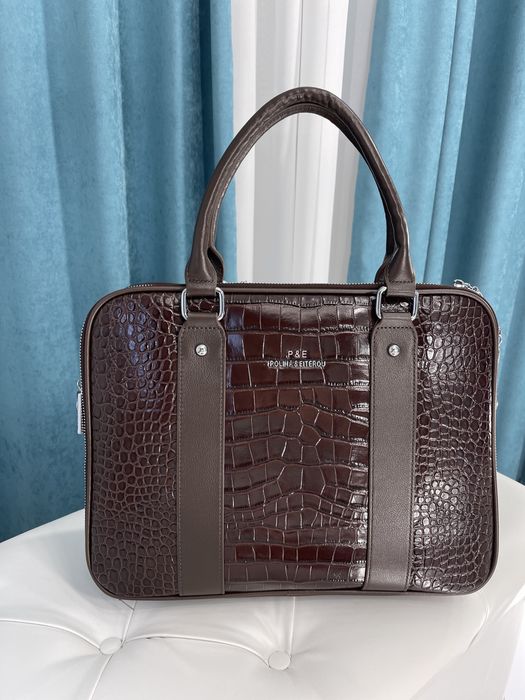 Женский портфель для документов 3 отдела кожа Портфель для документів