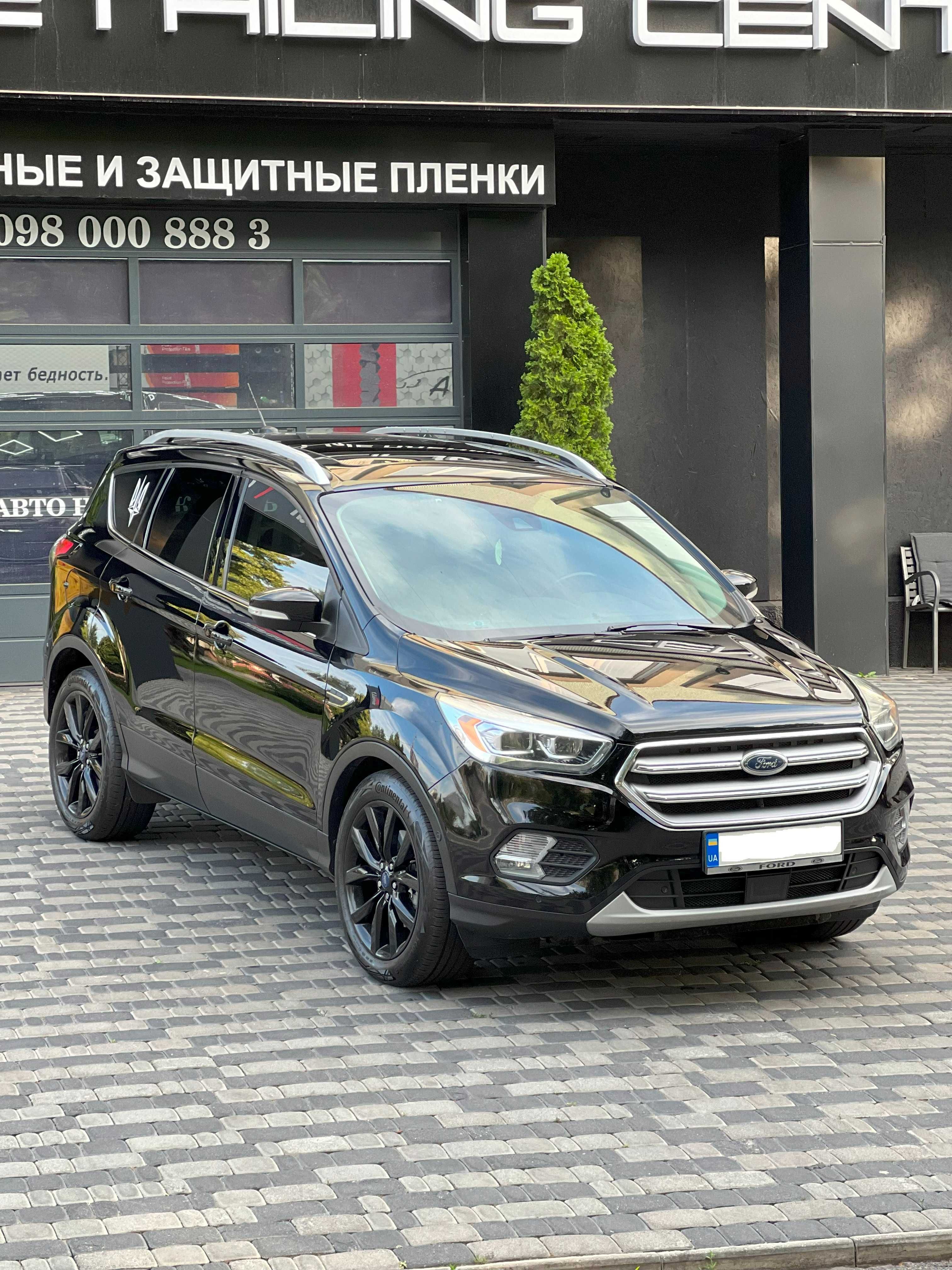 Ford Escape TITANIUM