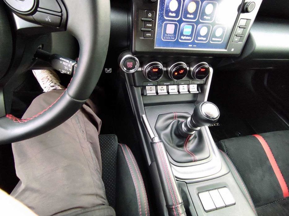 SUBARU BRZ СУБАРУ БРЗ 11/22 г.в. проб. 2764км. Сост. нового авто.