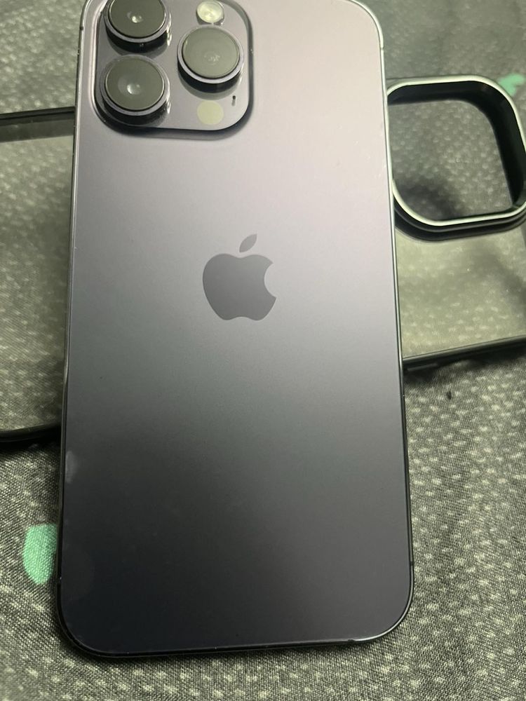 Iphone 14 pro Max Purple