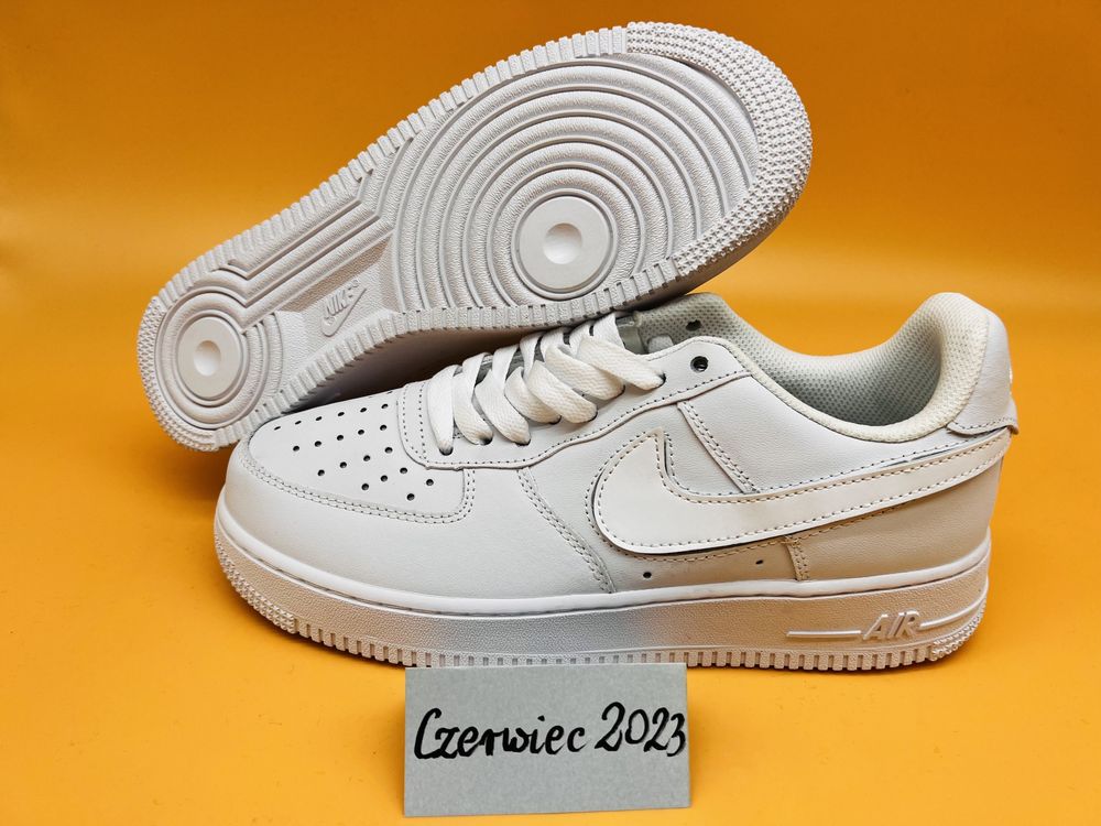 Nowe buty Nike Air Force 1 07 QS biały rozm. 41 wysyłka gratis