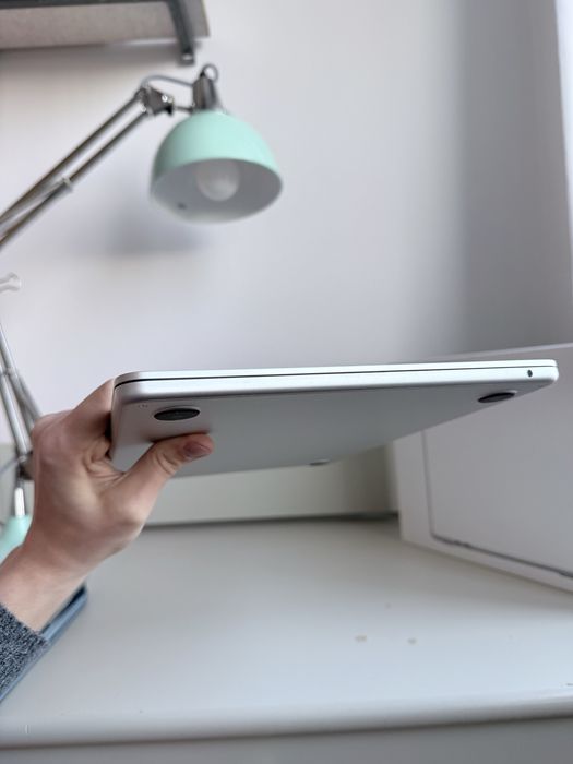 Apple MacBook Air 13,6" M3 16GB RAM 512GB Dysk macOS gwarancja 2025