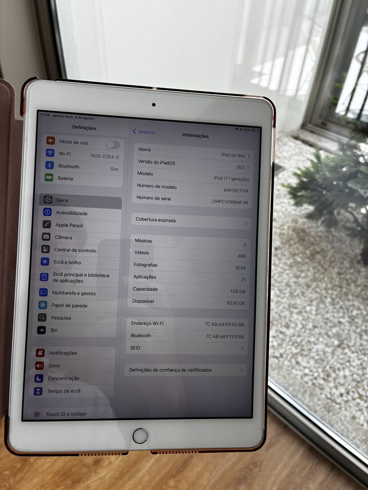 iPad 7ª Geração – 128GB – IMPECÁVEL – Com capa e película novas!