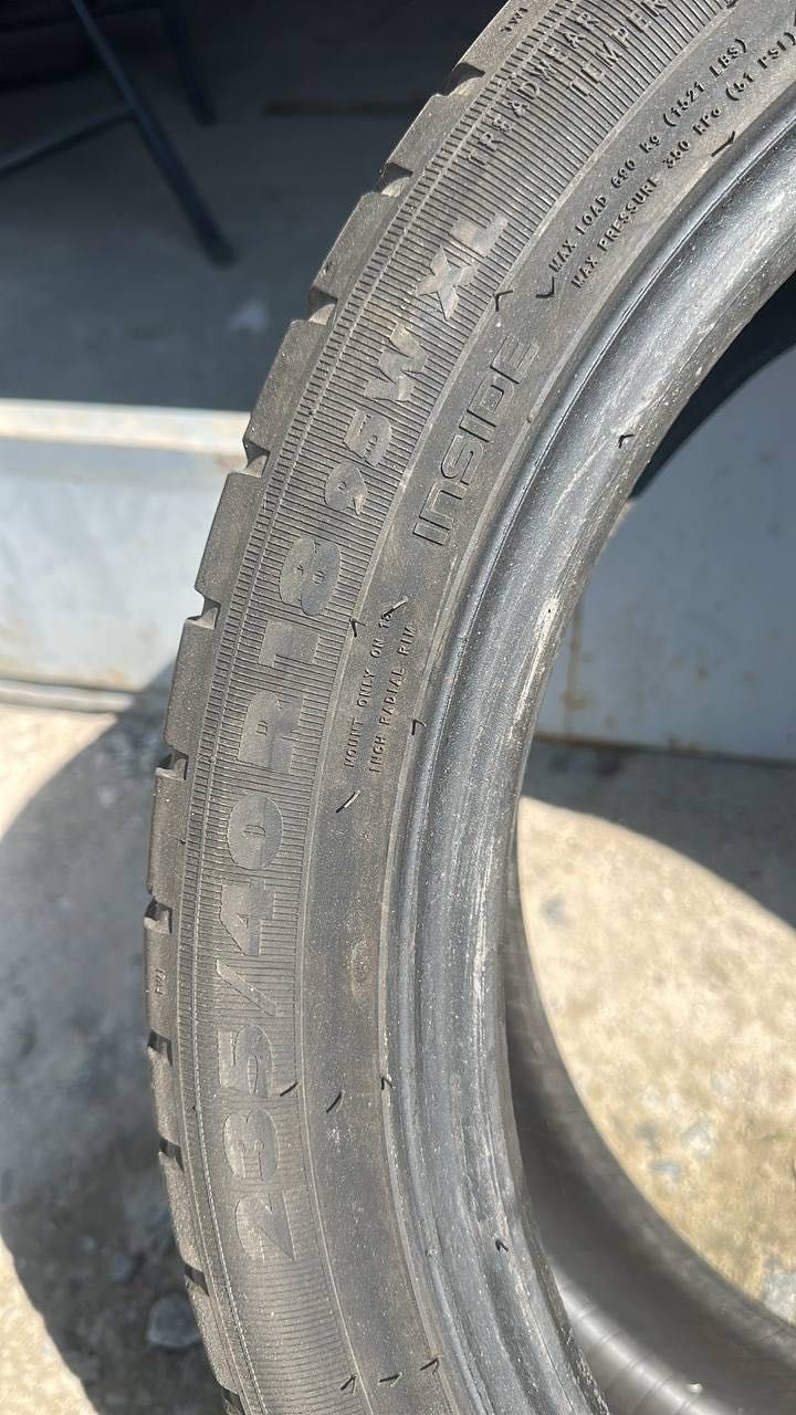 Шини NOKIAN NORDMAN Made in Finland 235/40/R18 95W