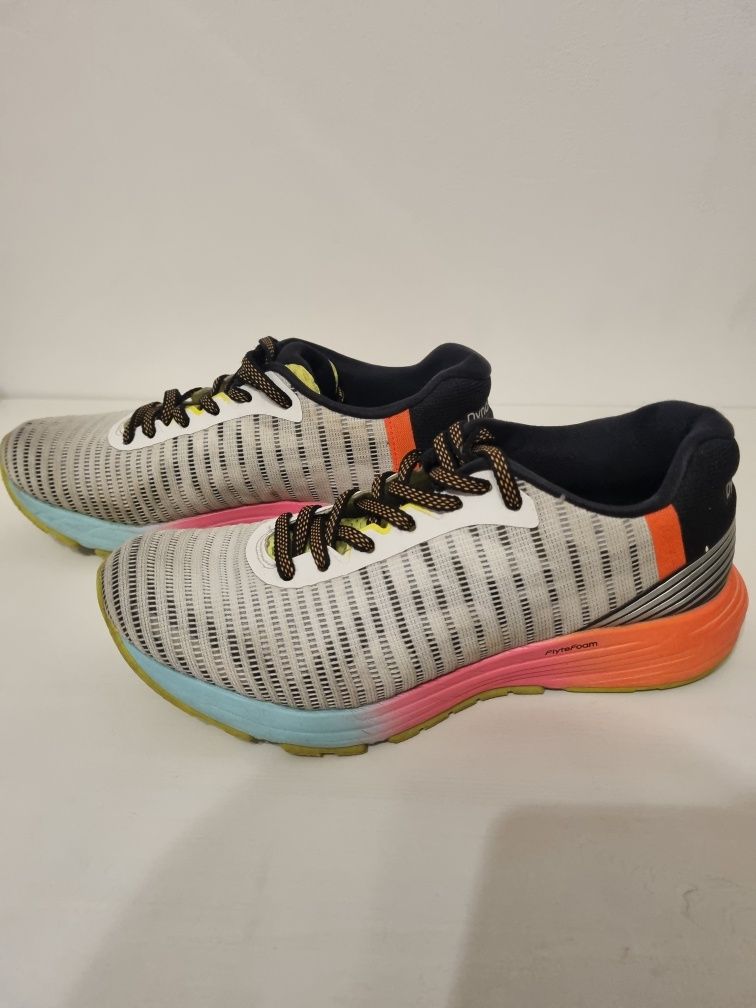 Buty do biegania Asics Dynaflyte 3 SP damskie