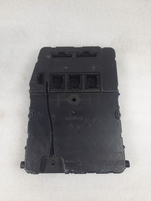 SKRZYNKA BSI 8200309690 Renault Scenic II 1.6 B