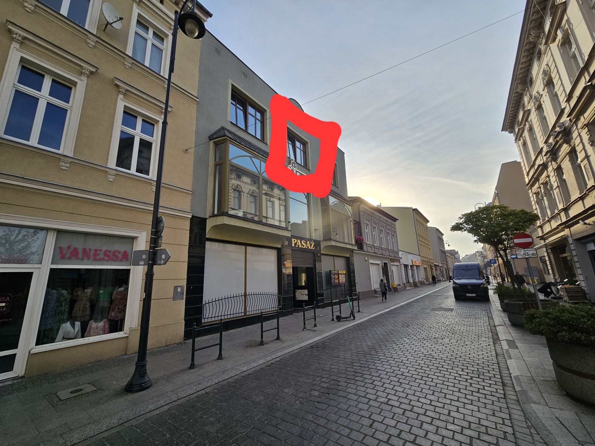 Wnajme 30m² biuro/gabinet/studio/...