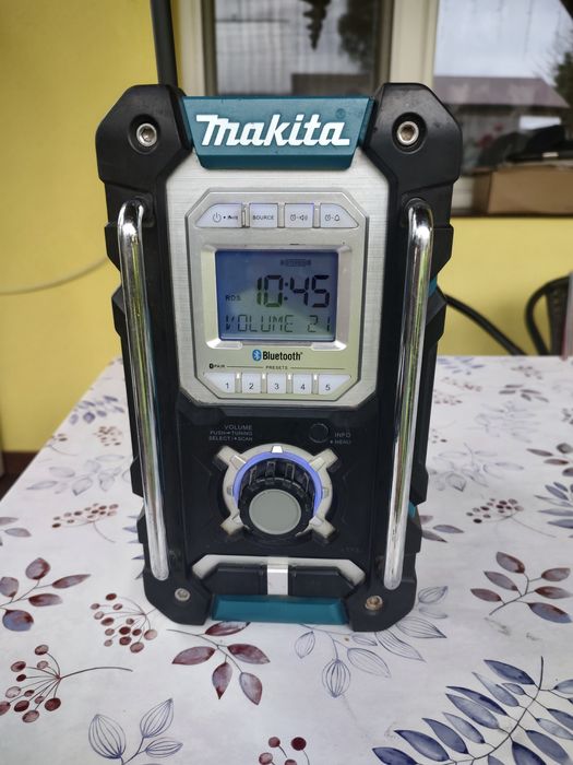 Radio budowlane Makita DMR 106