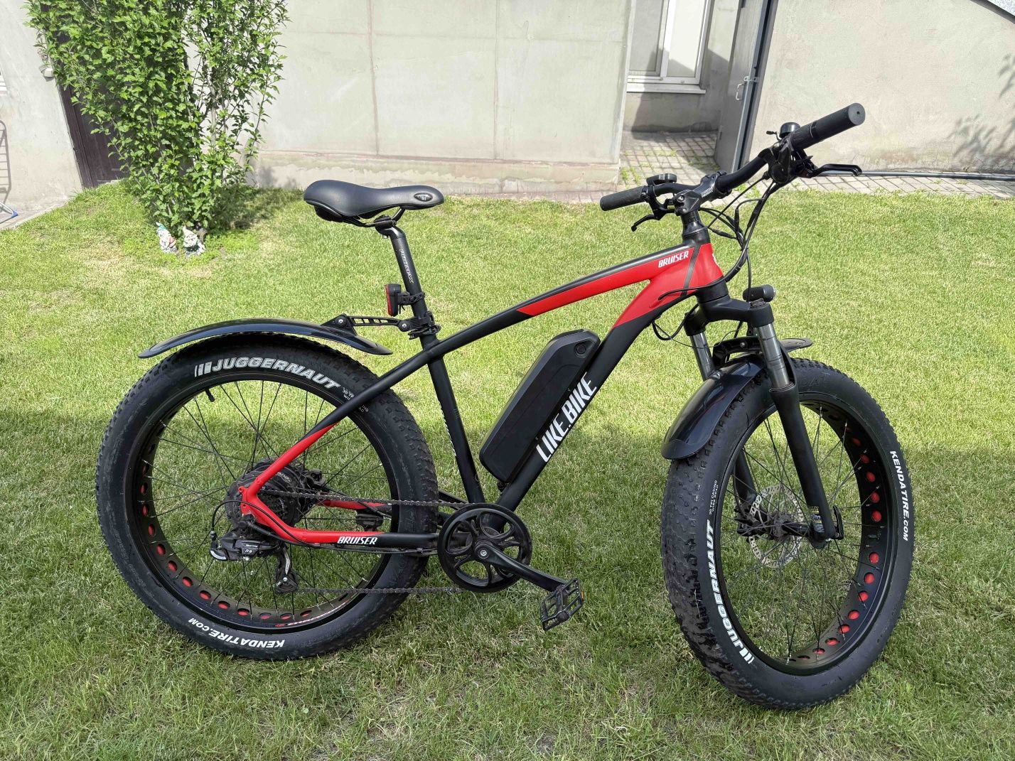 Продам велобайк BRUISER LIKE BIKE