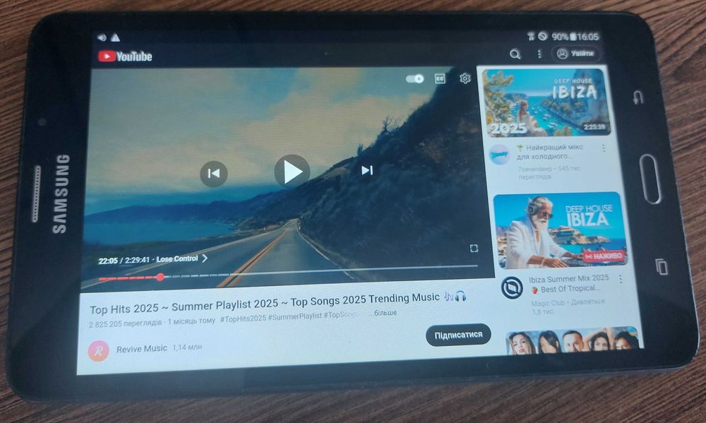 Планшет Samsung Galaxy Tab A 2016 SM T285