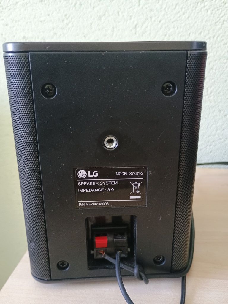 WIEŻA LG CM1560 czarny złącze USB z pilotem
