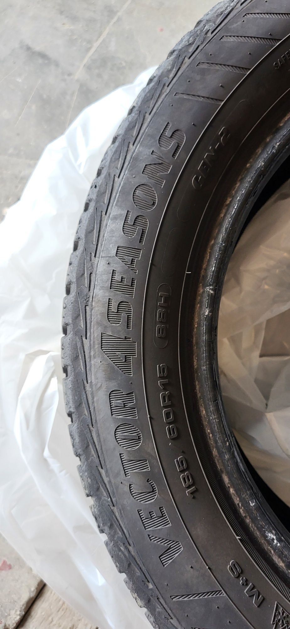 opony całoroczne 185 65 r15 2x Hankook 2x Goodyear