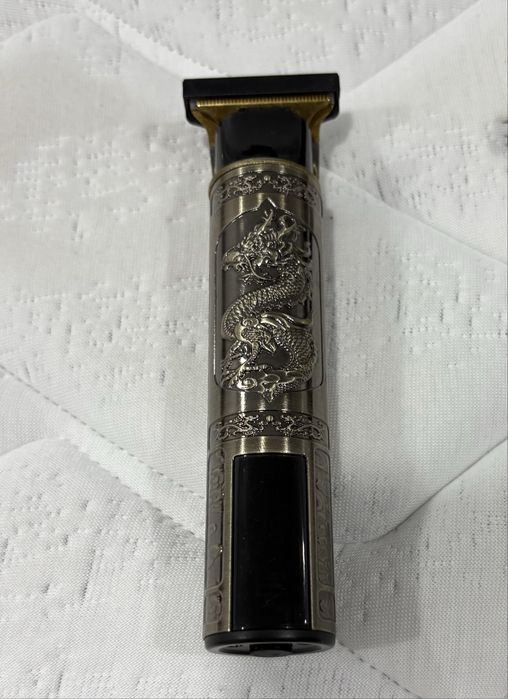 Máquina Barbear Vintage Dourada