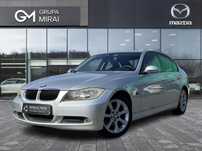 BMW Seria 3 318i*Podgrzewane fotele*Navi*Czujniki*Szyberdach