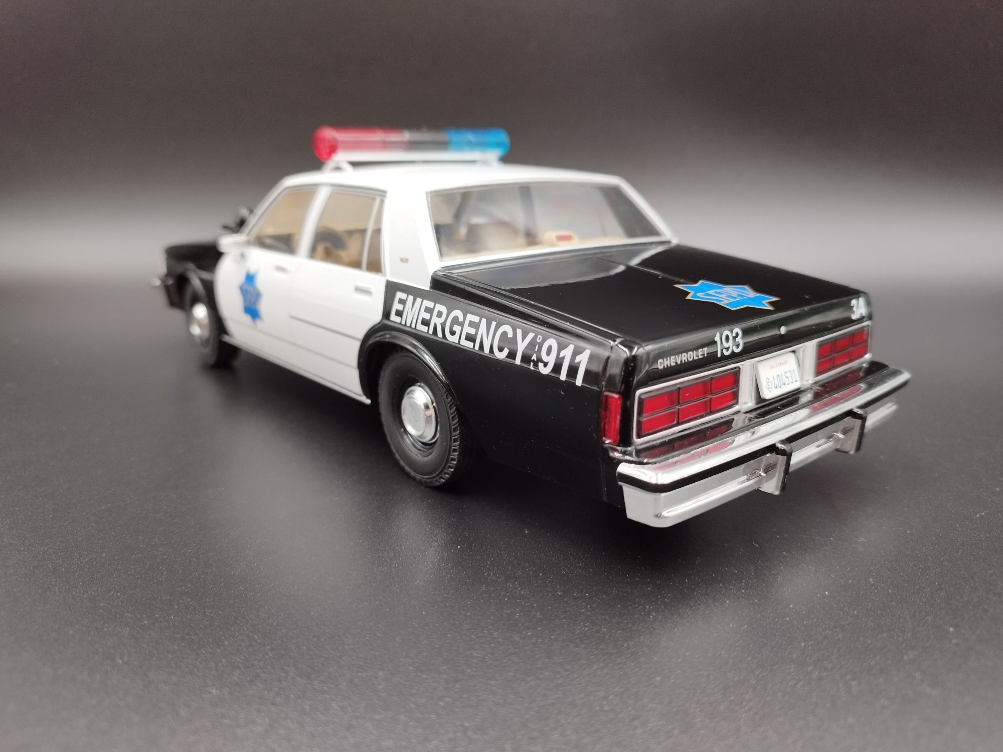 1:18 MCG Chevrolet Caprice San Francisco Police 1987