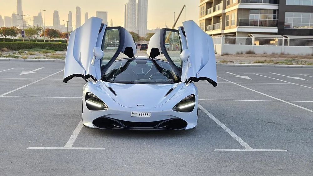 McLaren 720S Coupe