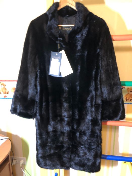 Продам шубу норковую