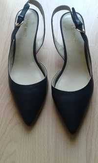 Granatowe buty Nine West rozm. 37,5