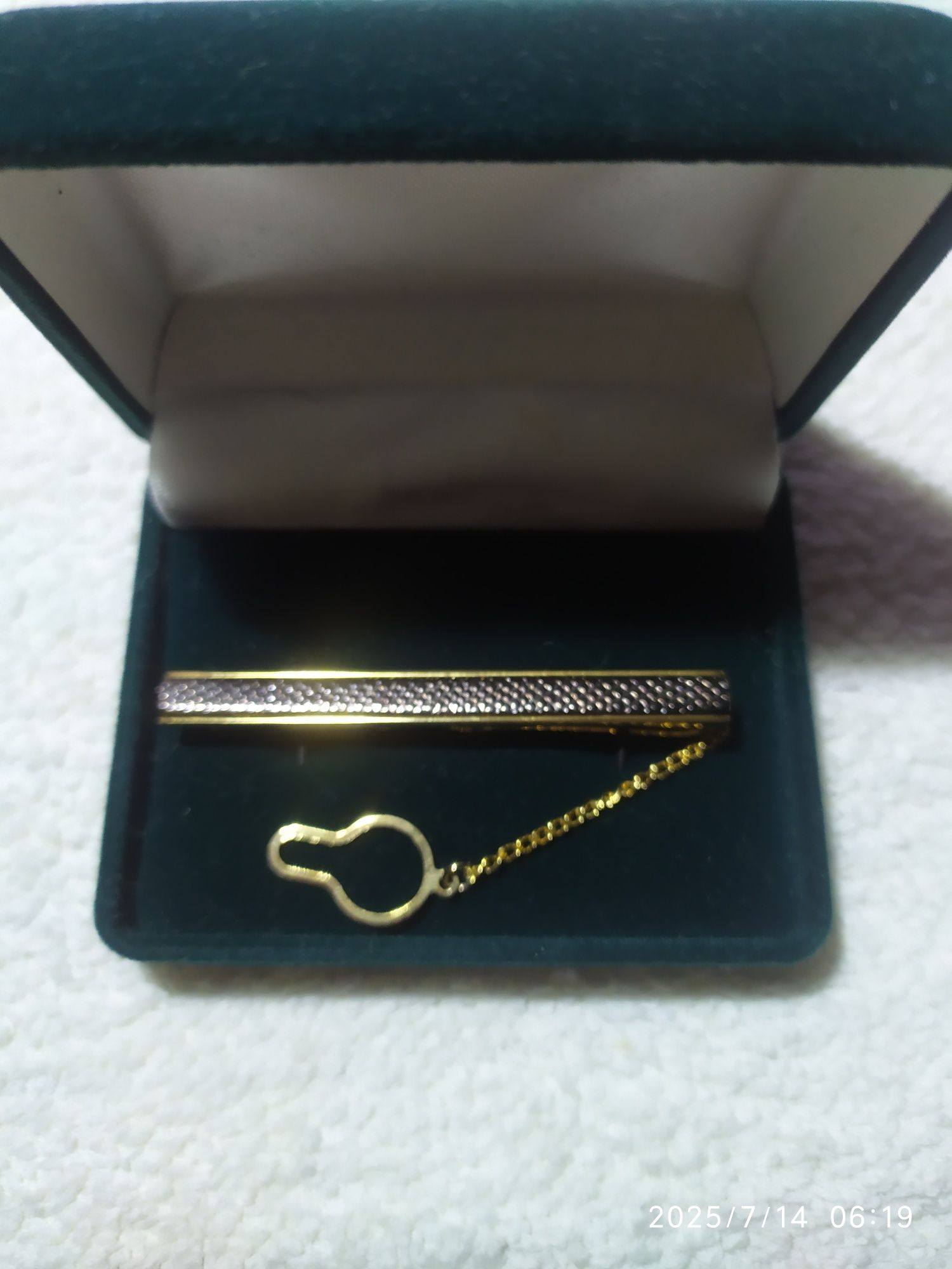 Продам зажим для галстука