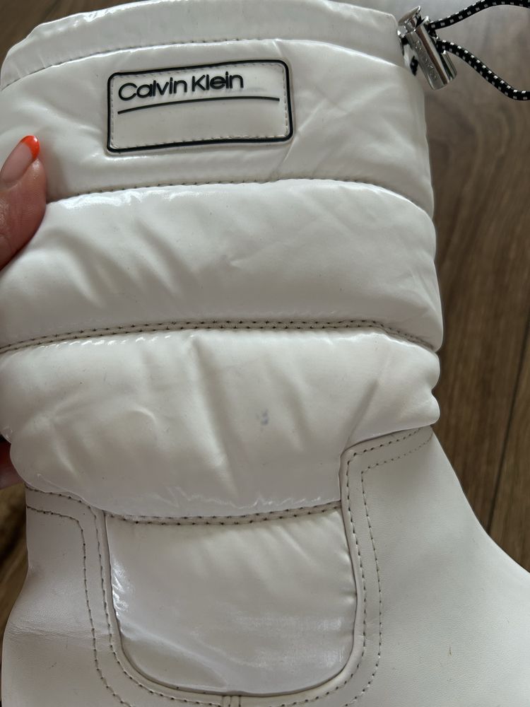 дутики  чоботи Calvin Klein