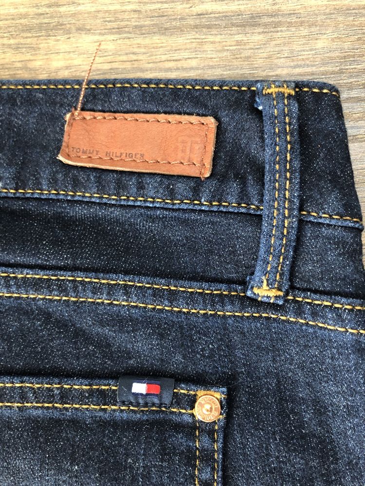 Jeansy Tommy Hilfiger r. 26/34