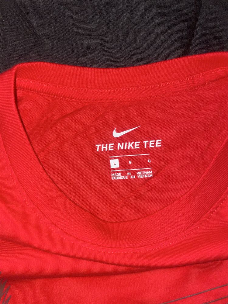 Футболка мужская Nike Nsw Tee Swoosh 12 Month (DB6470-657)
