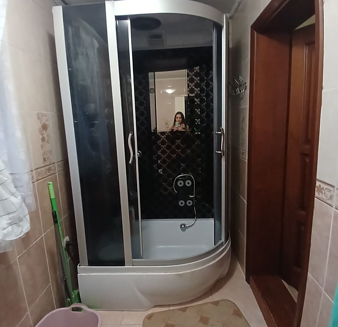 Оренда окремої кімнати для дівчини,центр міста ,підселення