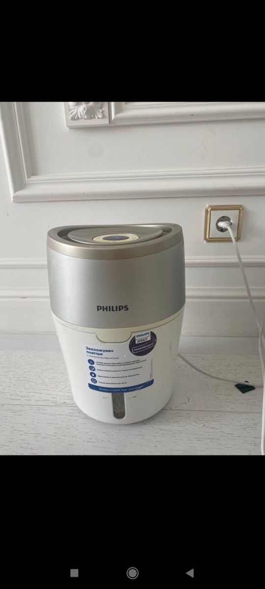 Зволожувач повітря Philips Safe & clean NanoCloud HU4803/01