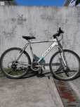 Bicicleta tipo BTT