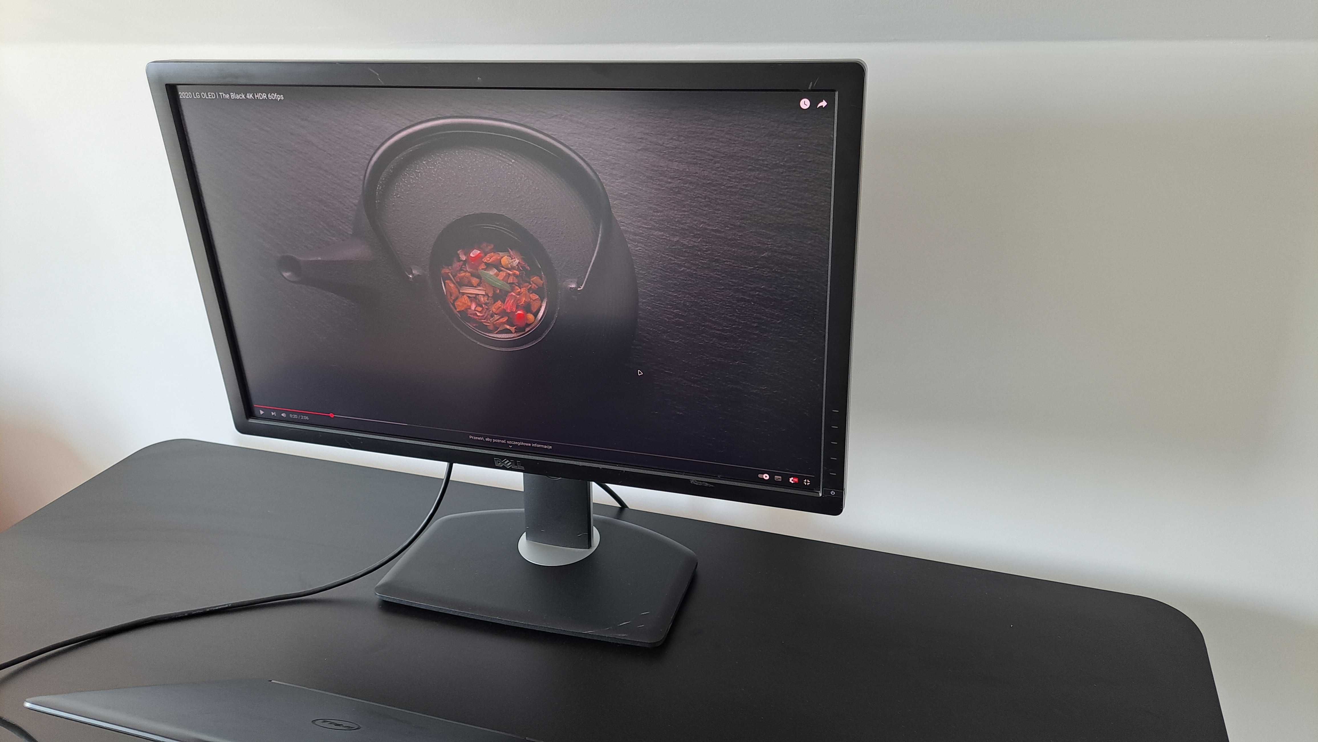 Monitor Dell U2713hb/rozdzielczość 2k/IPS