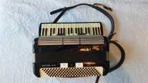 Akordeon Hohner Regina III M