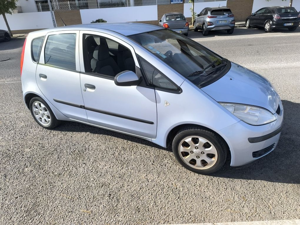 Mitsubishi Colt 1.1 Invite 75CV